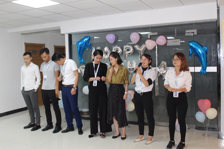 生日會之游戲我有你沒有