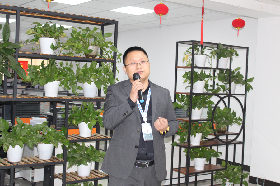 8-9月員工表彰大會